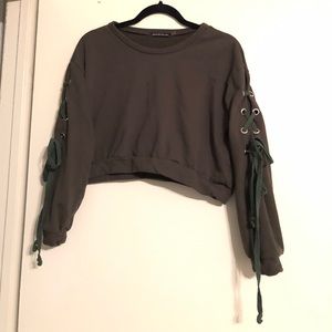 4/$25 Cute sweatshirt